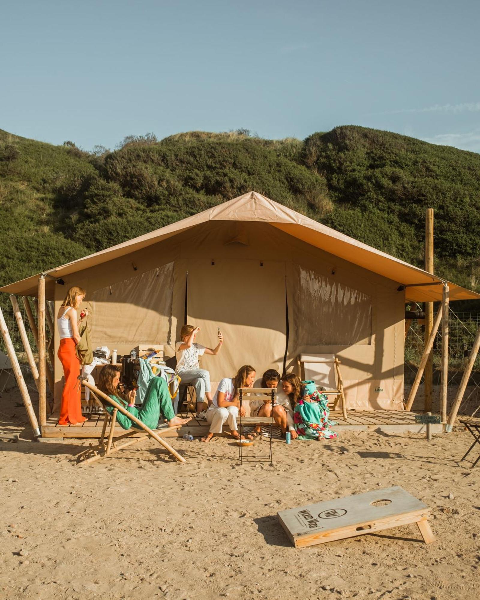 Beachcamp Bloemendaal Surf Resort Overveen Dış mekan fotoğraf